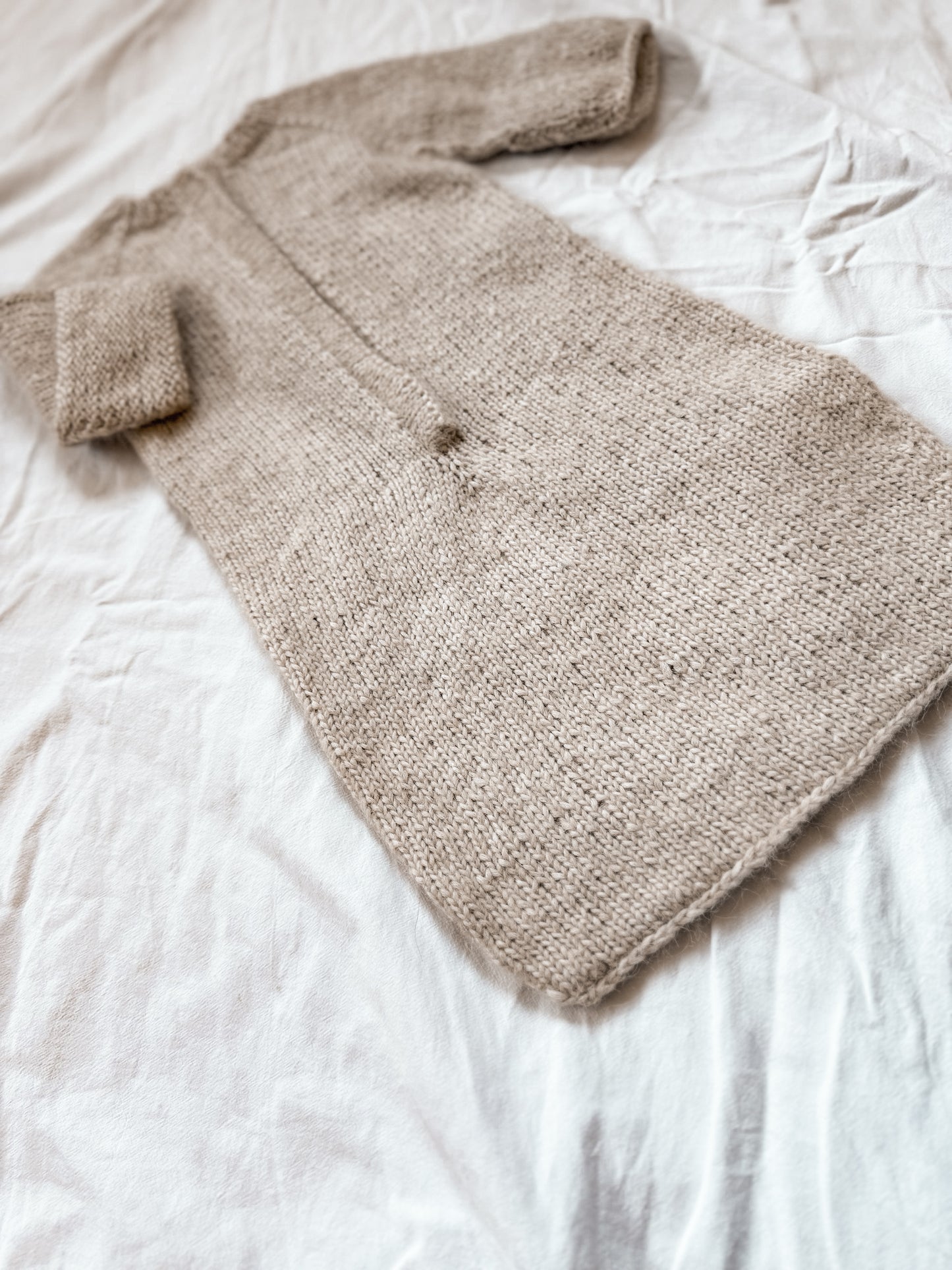 HENNIES SLEEP SUIT